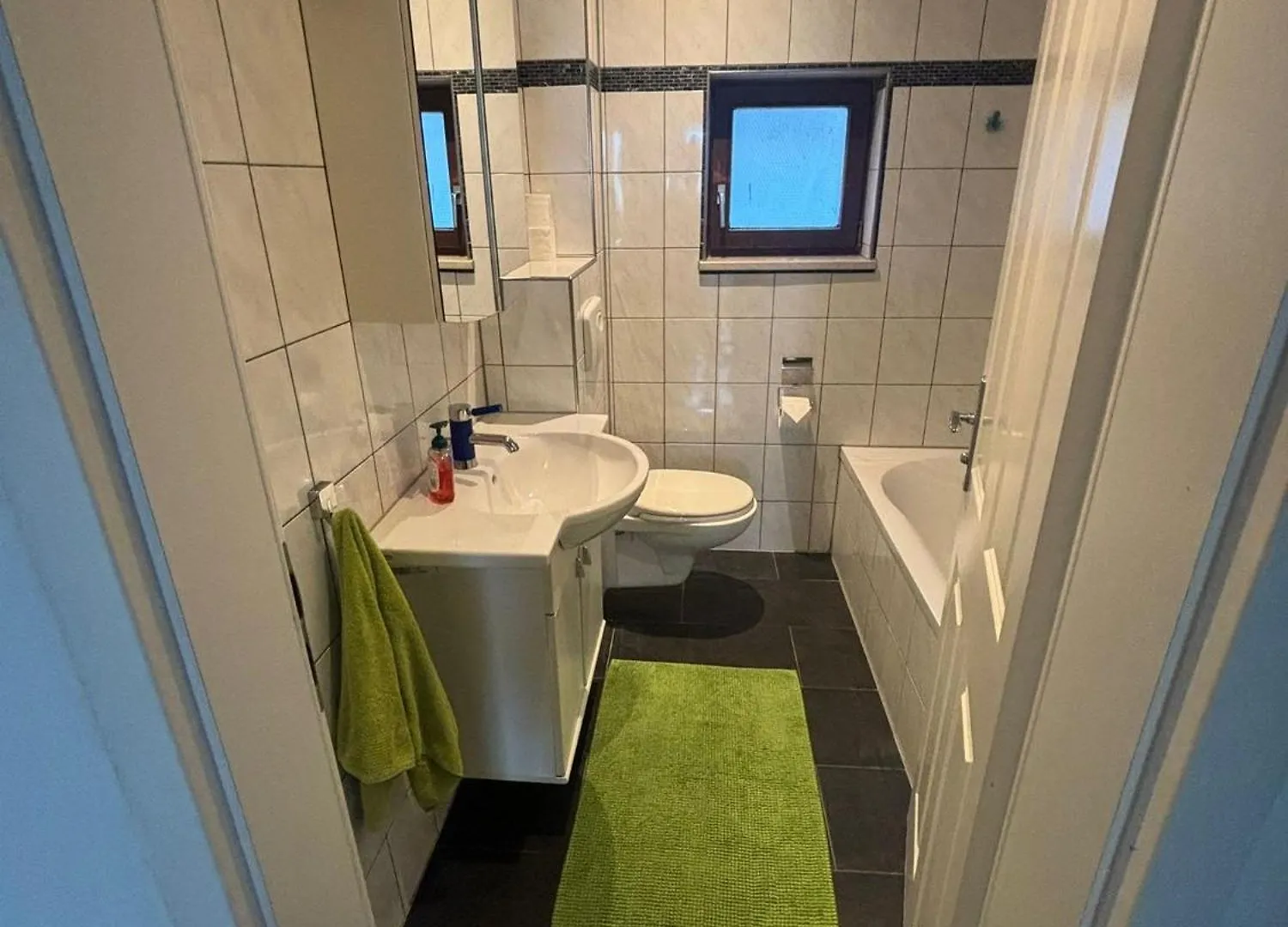 Erdgeschosswohnung Neben Schloss Blutenburg Mit Privatem Garten Munich 0*,